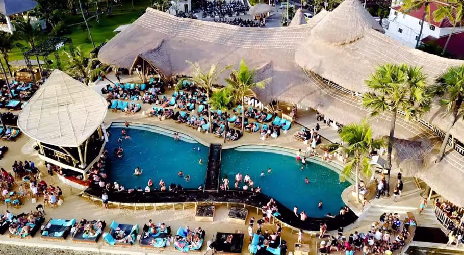 Finns Beach Club Finns Beach Club in Canggu Finns Beach Club Finns Beach Club in Canggu